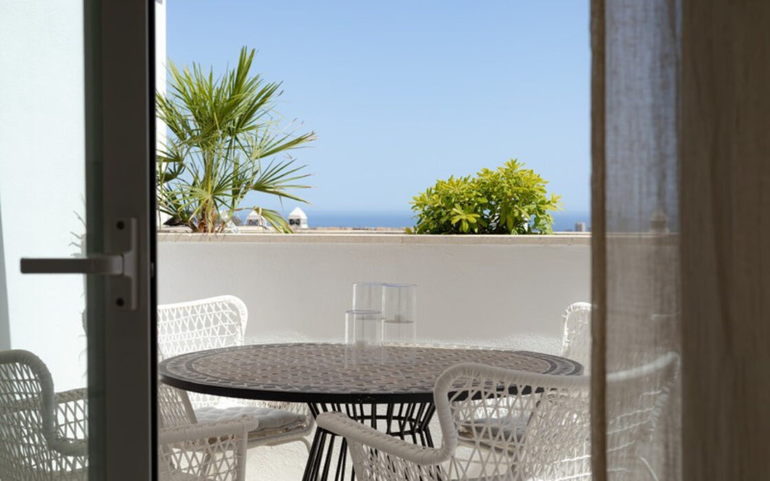 Пентхаус в Нуэва Андалусия с террасой, 119 кв.м.