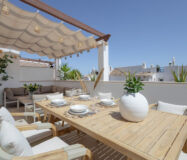 Пентхаус в Нуэва Андалусия с террасой, 119 кв.м.