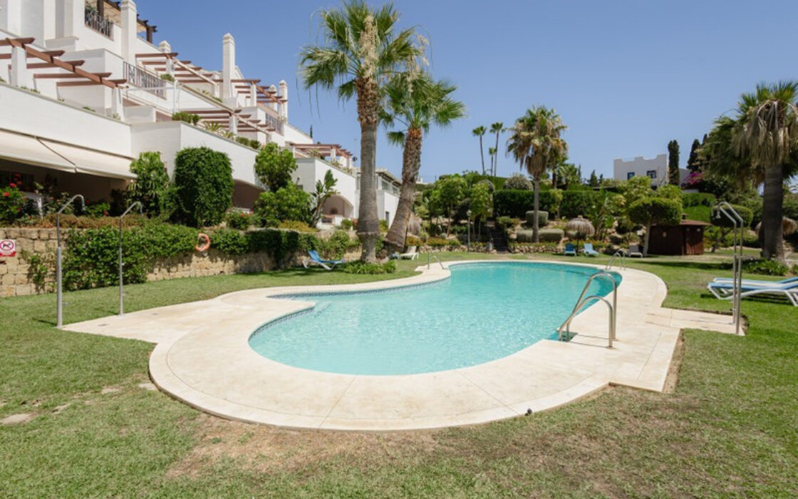 Пентхаус в Нуэва Андалусия с террасой, 119 кв.м.