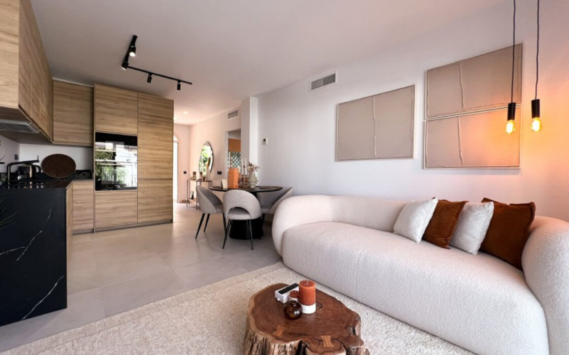 Пентхаус в Нуэва Андалусия, 137 кв.м, с террасой