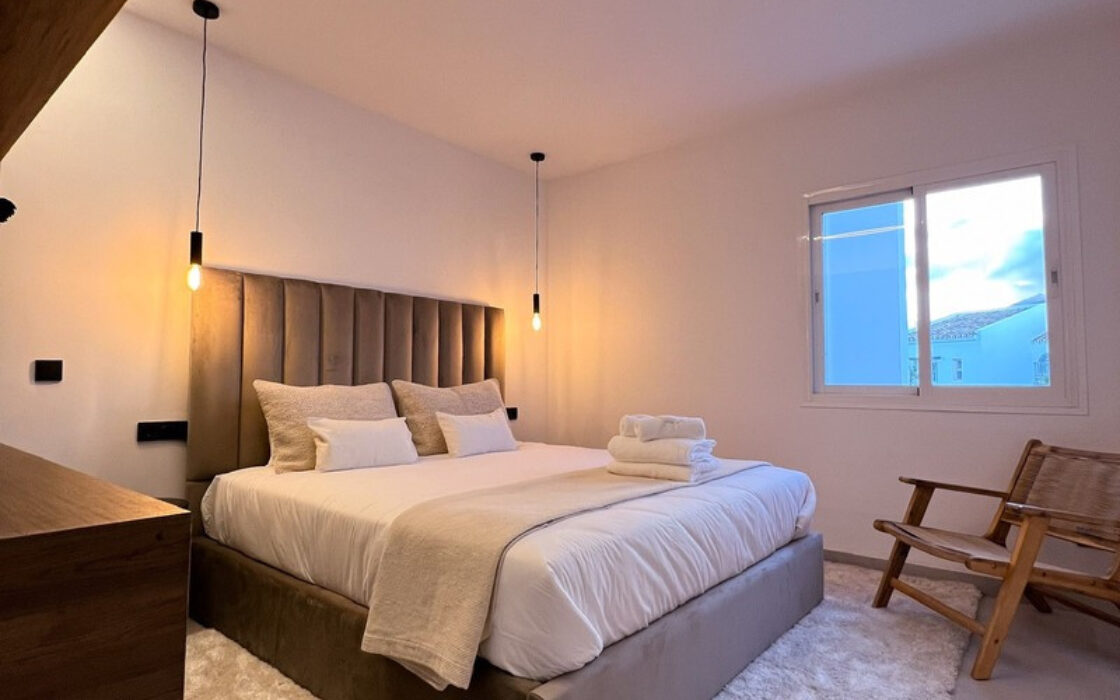 Пентхаус в Нуэва Андалусия, 137 кв.м, с террасой