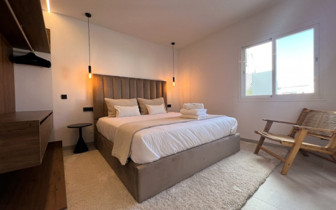 Пентхаус в Нуэва Андалусия, 137 кв.м, с террасой