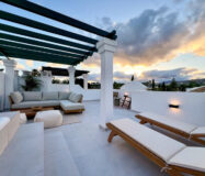 Пентхаус в Нуэва Андалусия, 137 кв.м, с террасой