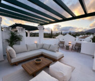 Пентхаус в Нуэва Андалусия, 137 кв.м, с террасой