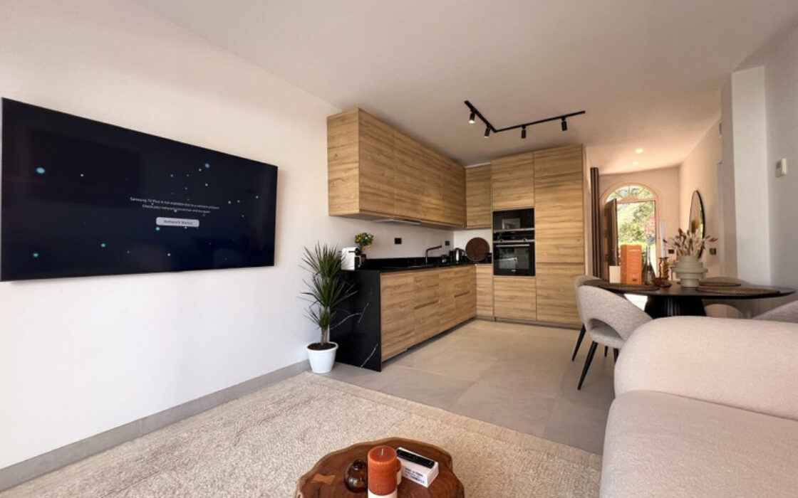 Пентхаус в Нуэва Андалусия, 137 кв.м, с террасой