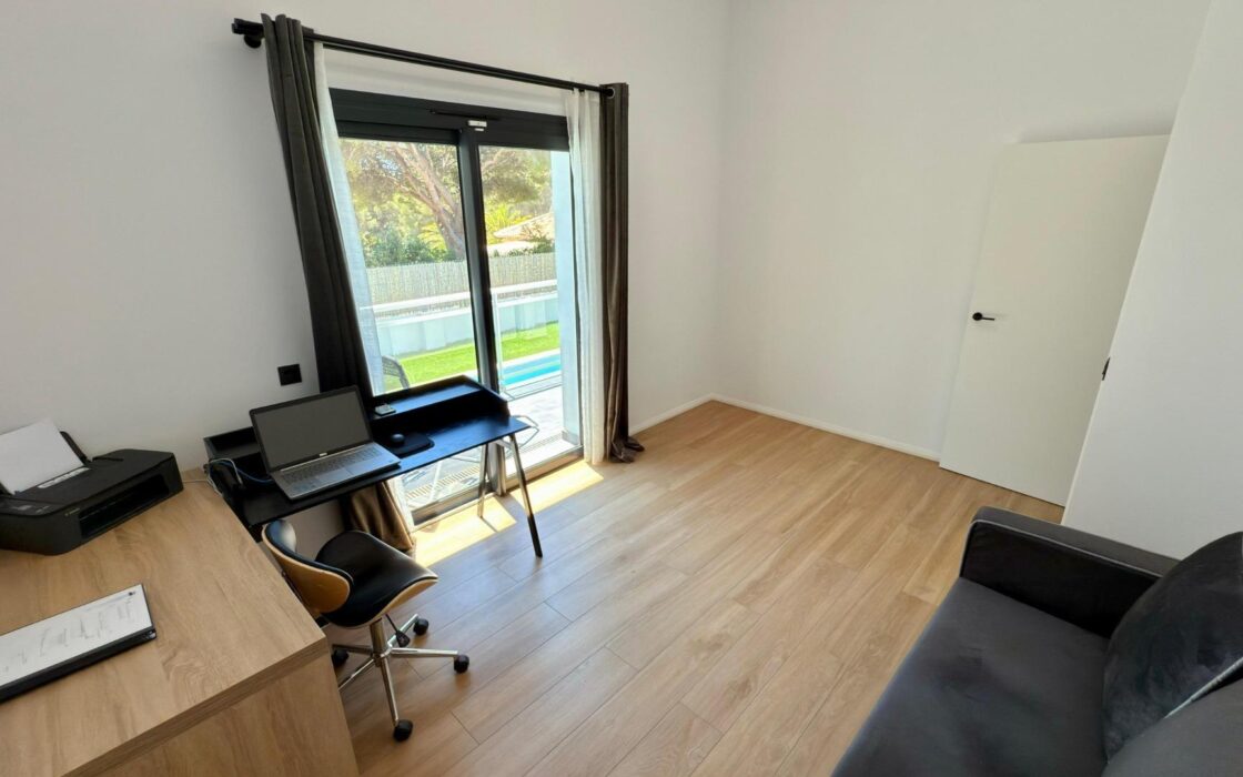 Вилла Люкс в Альтеа Ла Велья с террасой и панорамным видом