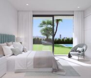 Новобудова з 3 спальнями у Фінестраті біля моря з басейном