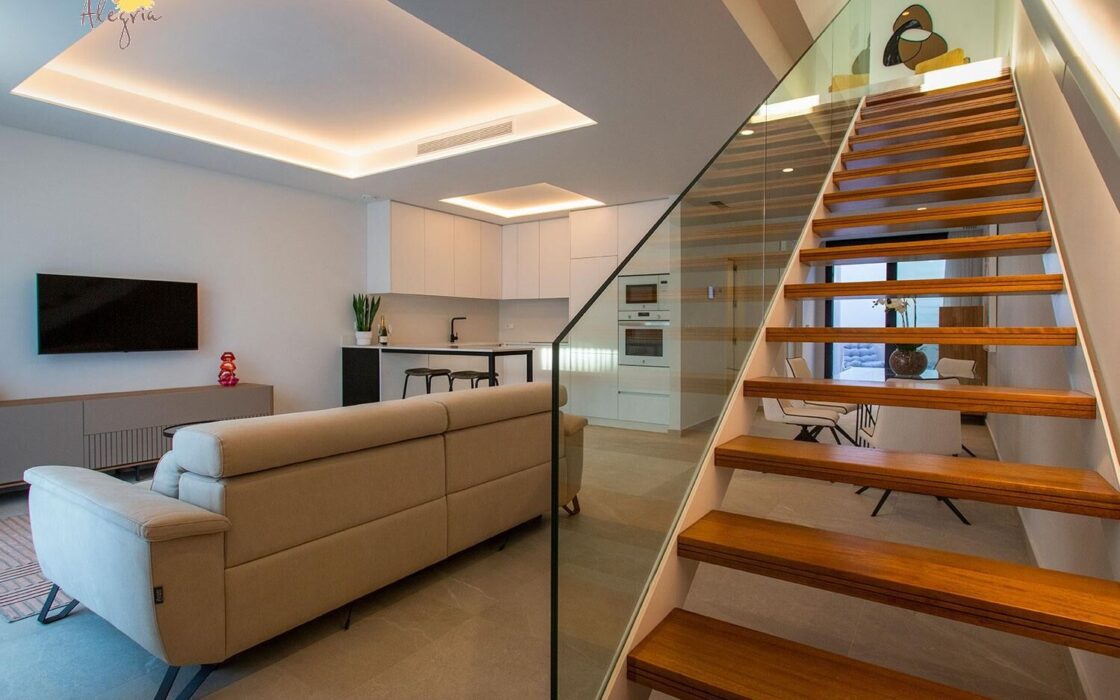 Дуплекс у моря в Пилар де ла Орадада, 125 кв.м, терраса