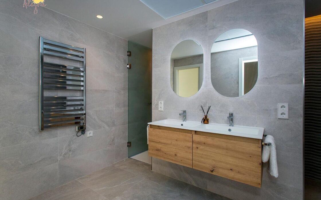 Дуплекс у моря в Пилар де ла Орадада, 125 кв.м, терраса