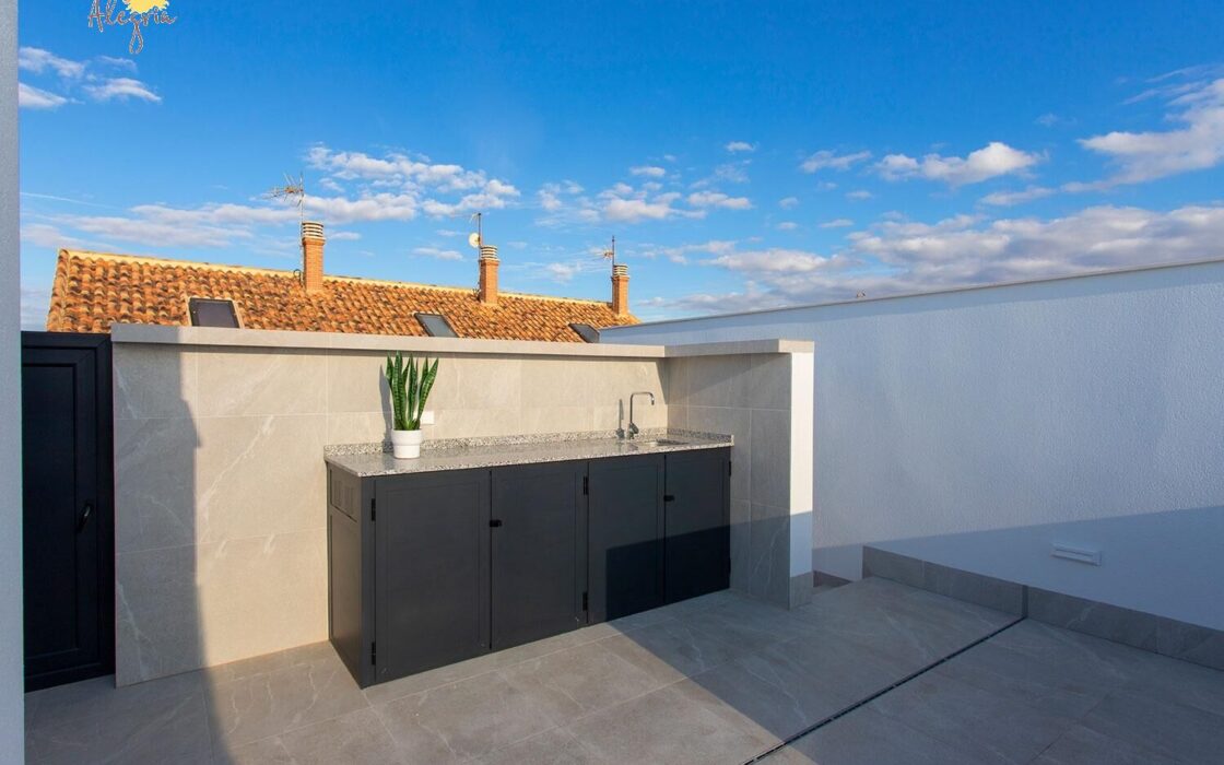 Дуплекс у моря в Пилар де ла Орадада, 125 кв.м, терраса