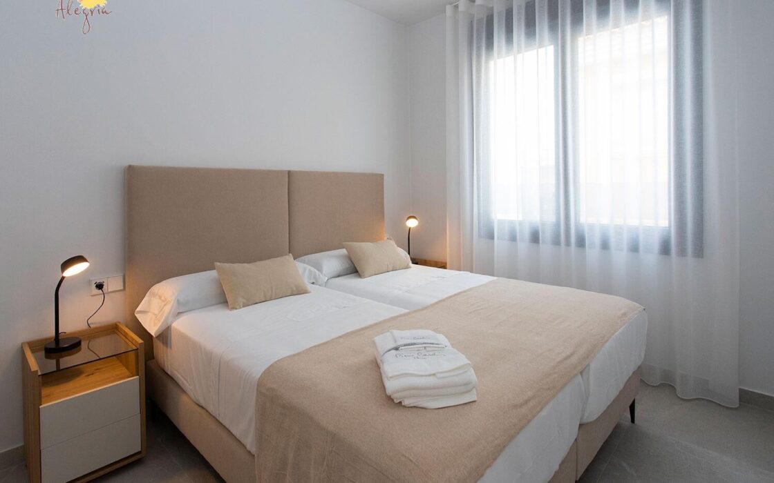 Дуплекс у моря в Пилар де ла Орадада, 125 кв.м, терраса