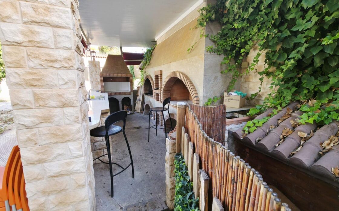 Будинок в Аліканте, 233.4 кв.м, тераса, 800 м до моря