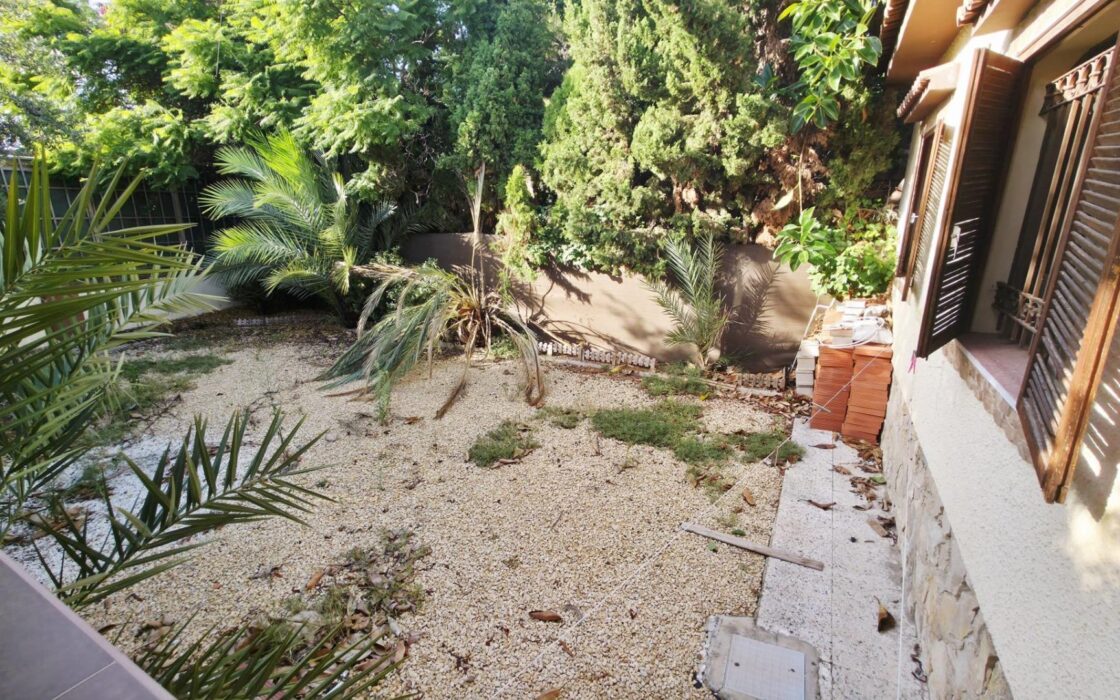 Будинок в Аліканте, 233.4 кв.м, тераса, 800 м до моря