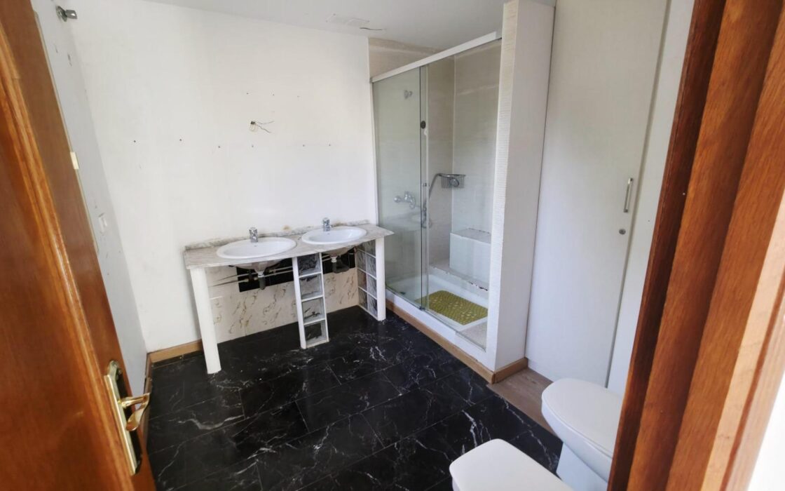 Будинок в Аліканте, 233.4 кв.м, тераса, 800 м до моря