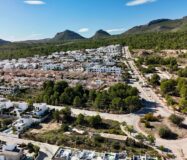 Современная вилла в Полопе с видом на горы, 150 кв.м