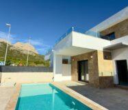 Современная вилла в Полопе с видом на горы, 150 кв.м