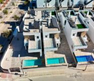 Современная вилла в Полопе с видом на горы, 150 кв.м