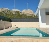 Современная вилла в Полопе с видом на горы, 150 кв.м