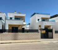 Современная вилла в Полопе с видом на горы, 150 кв.м