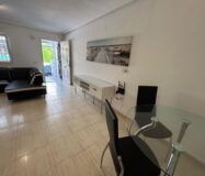 Дуплекс в Торревьехе 74 кв.м с террасой у моря