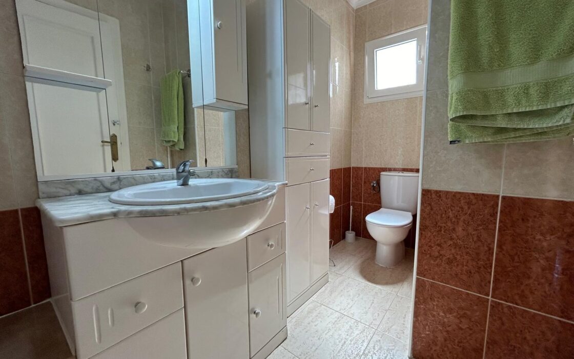 Дуплекс в Торревьехе 74 кв.м с террасой у моря