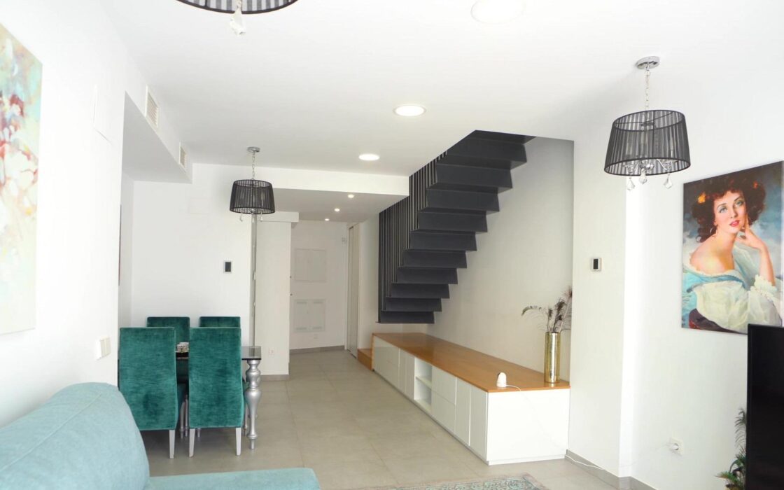 Елітна квартира біля моря в Бенідормі, 4 спальні, 142 кв.м