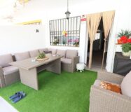 Дуплекс с террасой в Пилар де ла Орадада 75 кв.м у моря