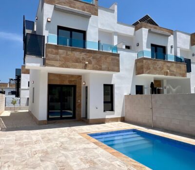 Вілла в Полопі з терасою та видом на море 3 спальні 94 кв.м