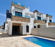 Вилла в Полопе с террасой и видом на море 3 спальни 94 кв.м