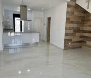 Вилла в Полопе с террасой и видом на море 3 спальни 94 кв.м