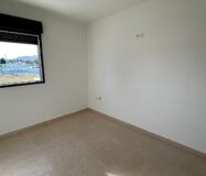 Таунхаус в Олива Нова 140 кв.м с террасой у моря