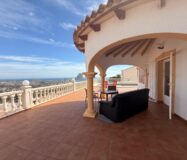 Вилла с панорамным видом на море в Кальпе, 384 кв.м, 4 спальни