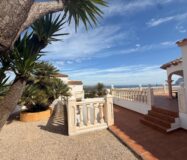 Вилла с панорамным видом на море в Кальпе, 384 кв.м, 4 спальни