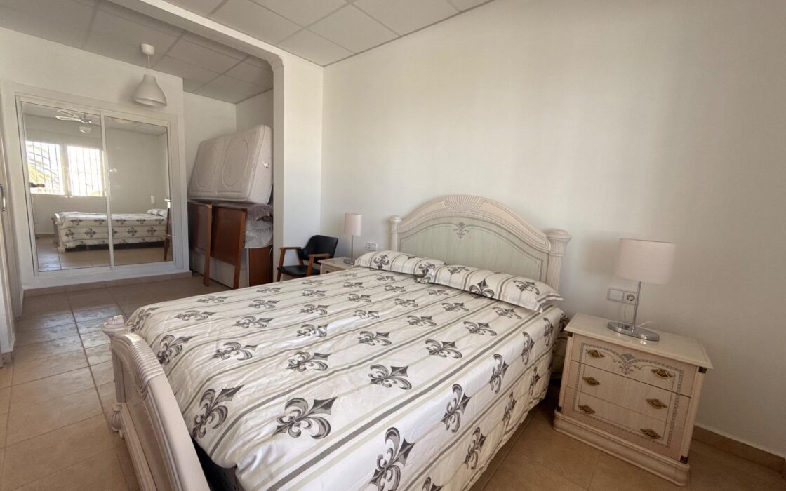 Вилла с панорамным видом на море в Кальпе, 384 кв.м, 4 спальни