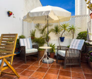 Дуплекс-пентхаус 124 кв.м у моря в Пуэрто-де-ла-Дукесе