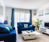 Дуплекс-пентхаус 124 кв.м у моря в Пуэрто-де-ла-Дукесе