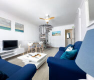 Дуплекс-пентхаус 124 кв.м у моря в Пуэрто-де-ла-Дукесе