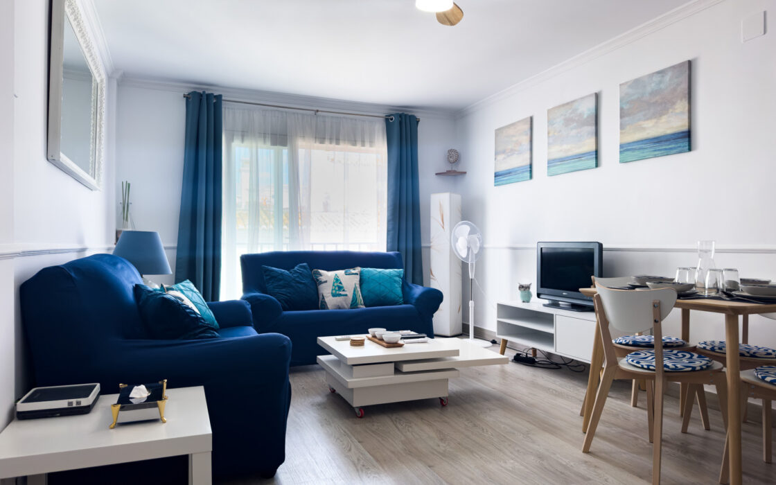 Дуплекс-пентхаус 124 кв.м у моря в Пуэрто-де-ла-Дукесе