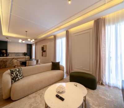 Апартаменти 121 кв.м в Мадриді з балконом та ліфтом