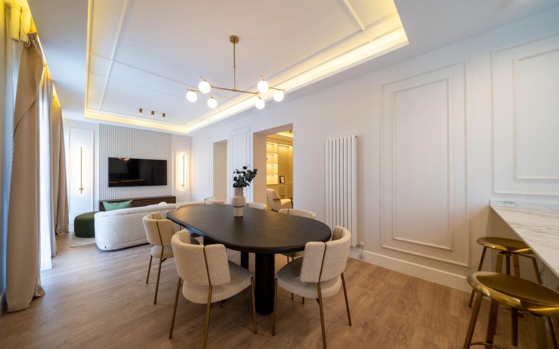 Апартаменты 121 кв.м в Мадриде с балконом и лифтом