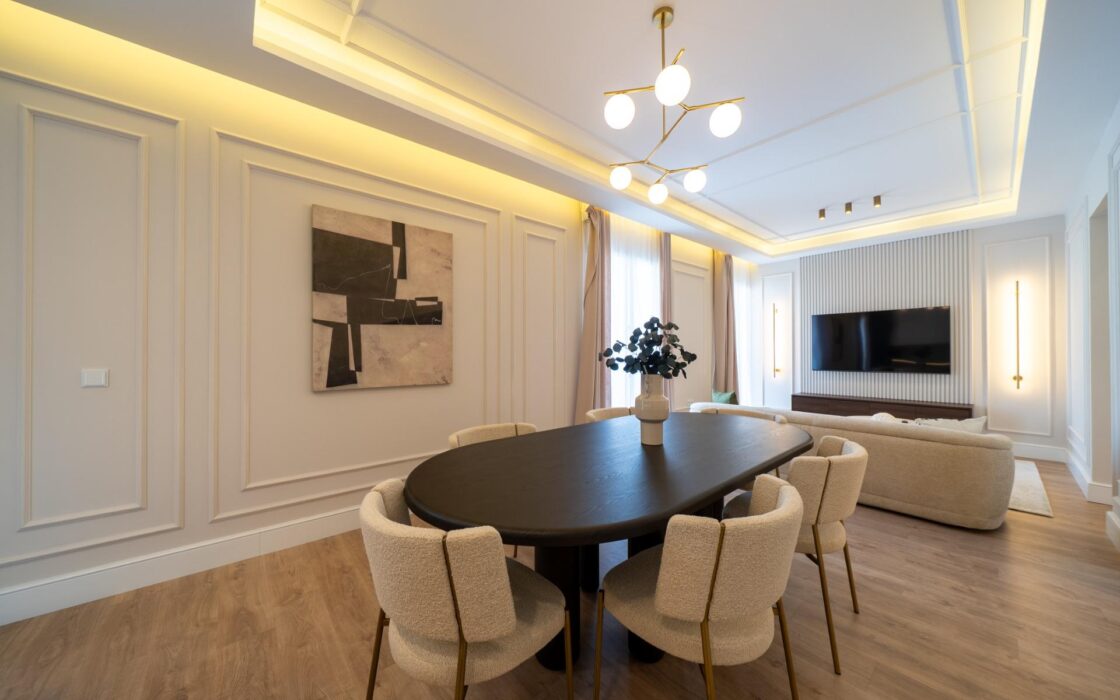 Апартаменты 121 кв.м в Мадриде с балконом и лифтом