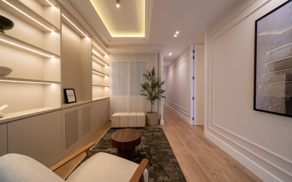 Апартаменты 121 кв.м в Мадриде с балконом и лифтом