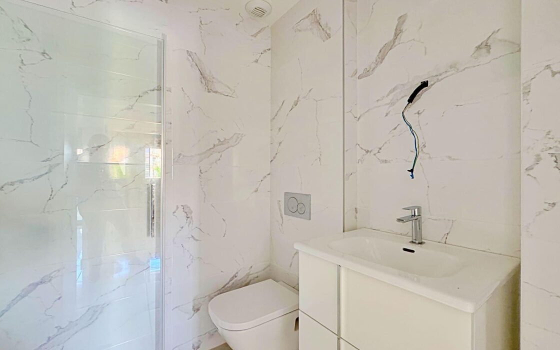 Продается Апартамент в Ориуэла Коста 93 кв.м с Балконом