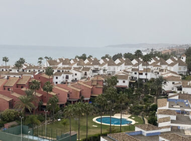 Таунхаус у моря с 2 спальнями в Эстепоне 97 кв.м