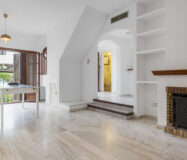 Таунхаус у моря с 2 спальнями в Эстепоне 97 кв.м