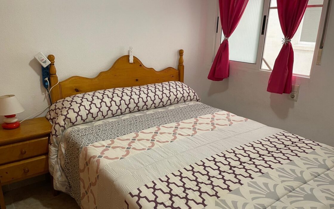 Квартира в Торревьехе 56 кв.м з басейном та терасою