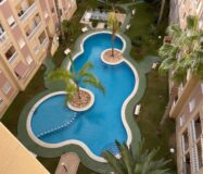 Квартира в Торревьехе 56 кв.м з басейном та терасою