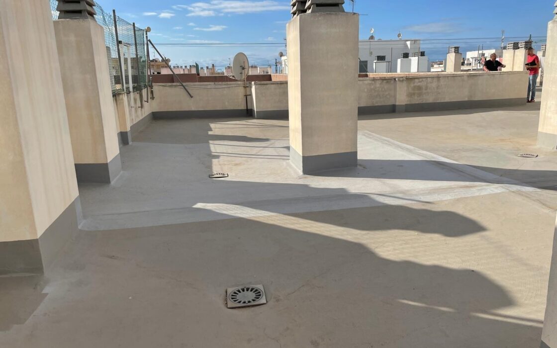 Квартира в Торревьехе 56 кв.м з басейном та терасою