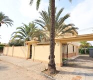 Дом в Кабо Роиг с террасой и частным бассейном 222 кв.м