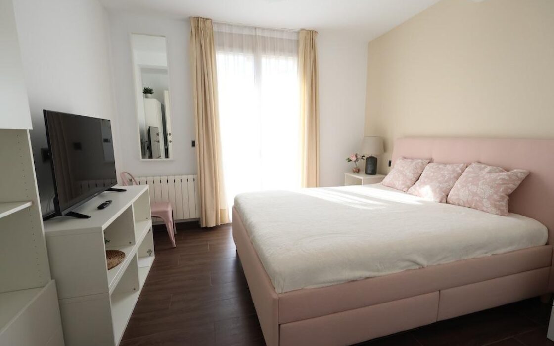 Дом в Кабо Роиг с террасой и частным бассейном 222 кв.м